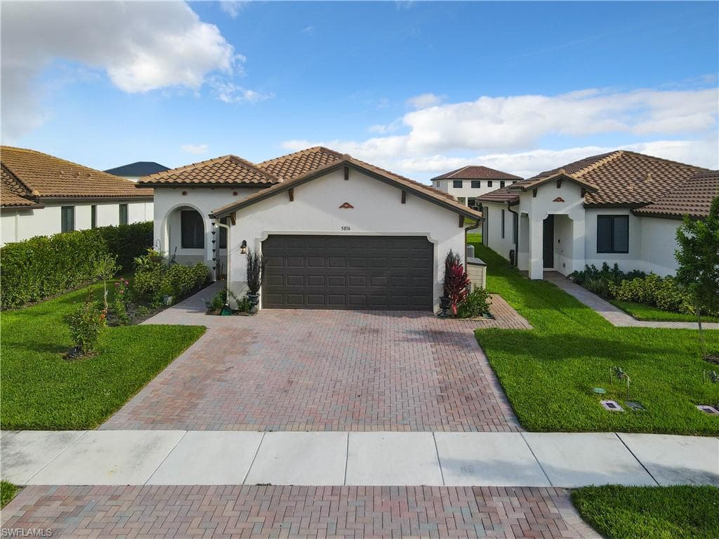 5016 Arancia LN AVE MARIA, FL 34142