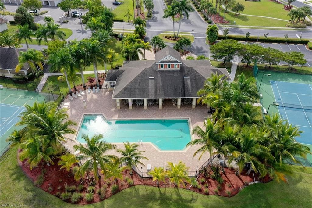 4232 Avian AVE FORT MYERS, FL 33916