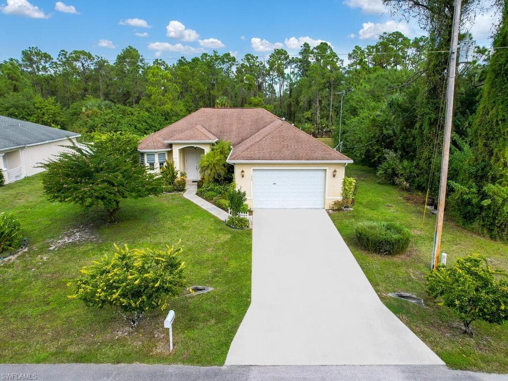 1069 Butler ST E LEHIGH ACRES, FL 33974
