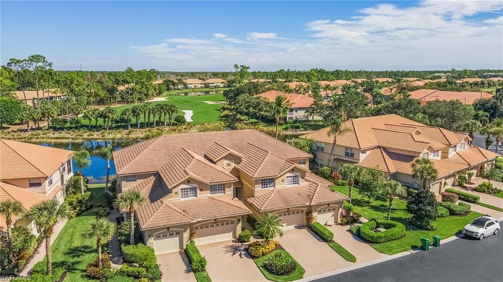 3910 Loblolly Bay DR 3-202 NAPLES, FL 34114