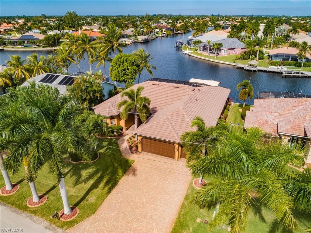 1807 SW 54th ST CAPE CORAL, FL 33914