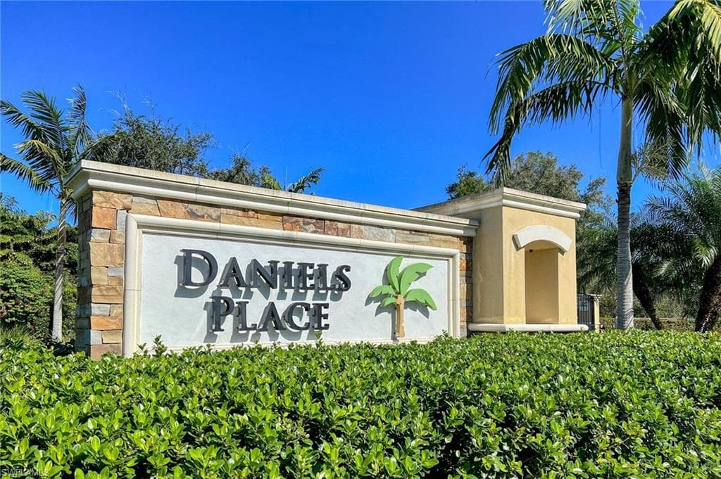13579 Starwood LN FORT MYERS, FL 33912