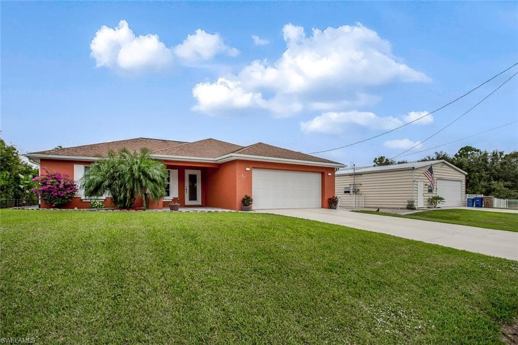 57 Wanda AVE S LEHIGH ACRES, FL 33976