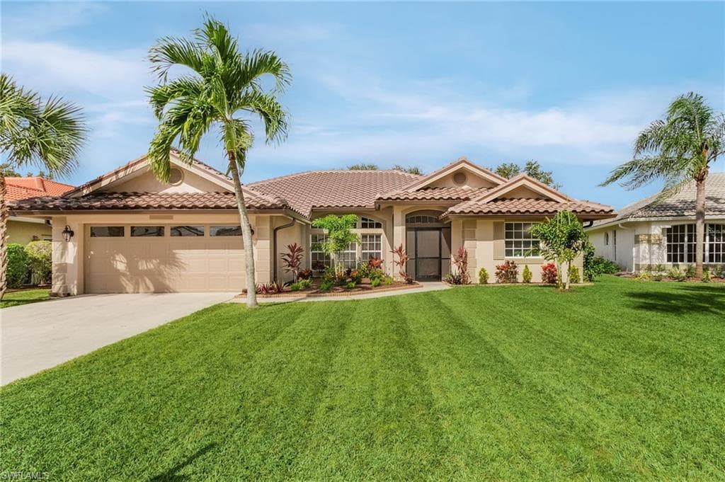 12721 Meadow Pine LN W FORT MYERS, FL 33913