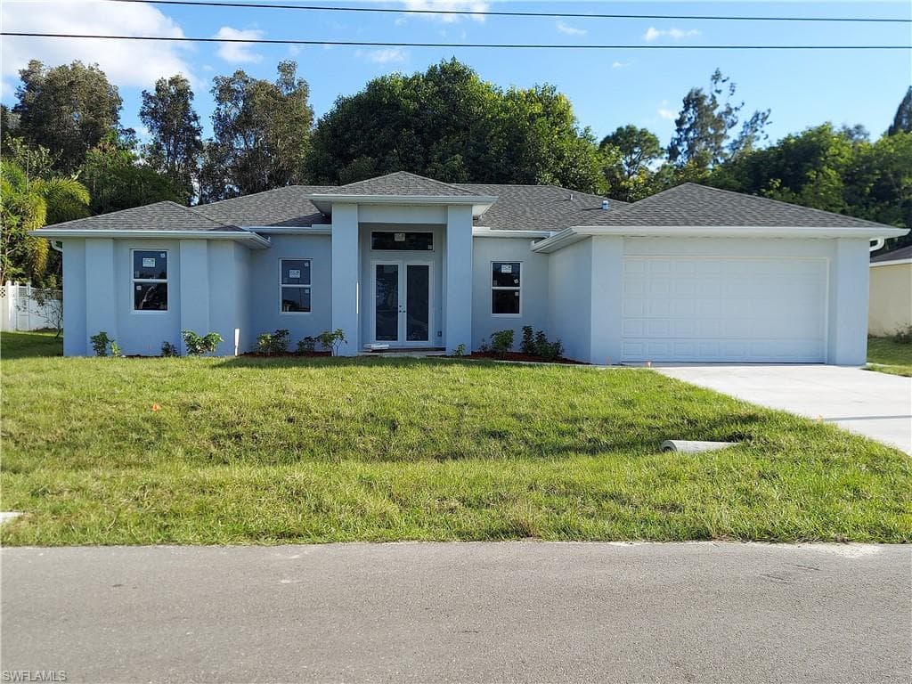 138 NE 4th ST CAPE CORAL, FL 33909