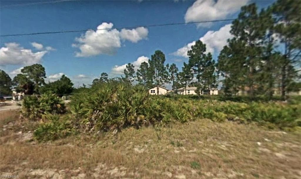 3720 20th ST SW LEHIGH ACRES, FL 33976
