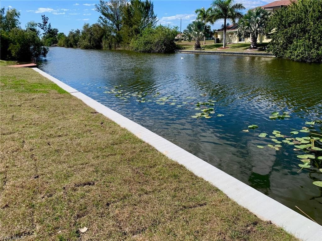 2831 NW 6th ST CAPE CORAL, FL 33993