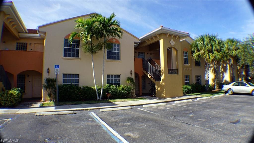 4154 Castilla CIR 105 FORT MYERS, FL 33916