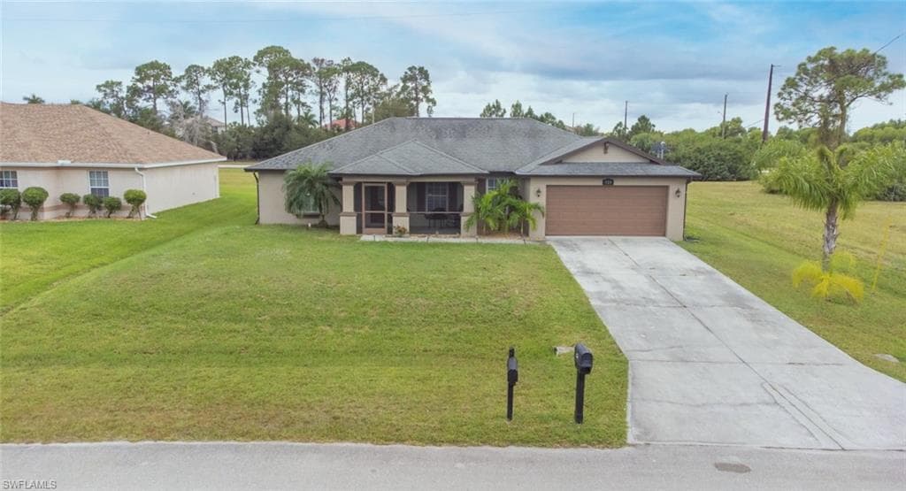 824 NE 32nd ST CAPE CORAL, FL 33909