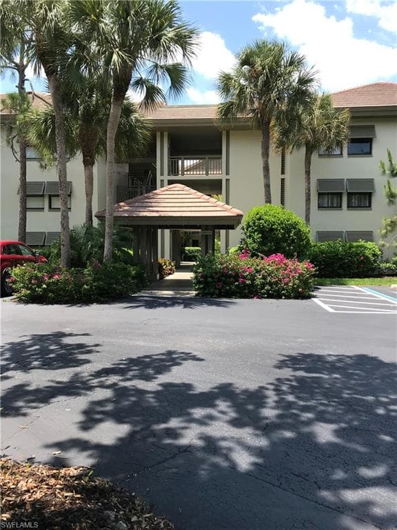 3661 Wild Pines DR 106 BONITA SPRINGS, FL 34134