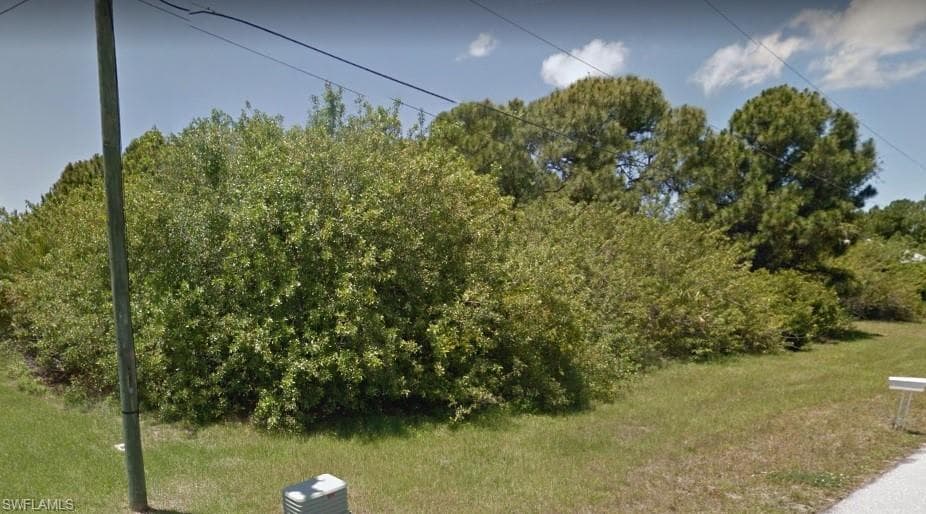 57 Tee View RD ROTONDA WEST, FL 33947