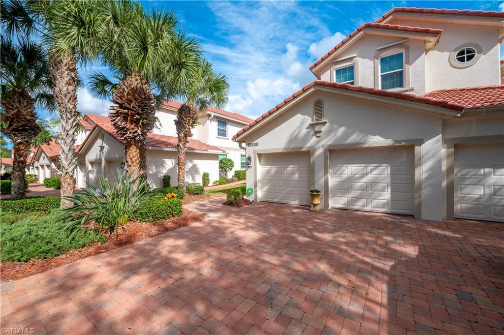 16530 Crownsbury WAY 101 FORT MYERS, FL 33908