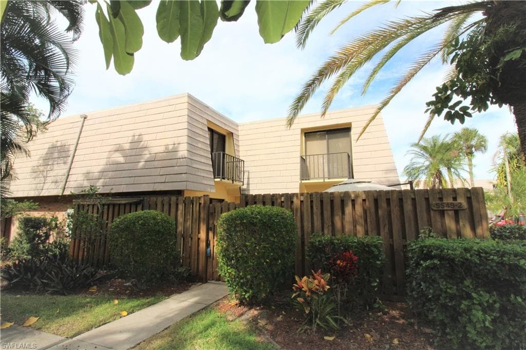 5549 Malt DR 2 FORT MYERS, FL 33907