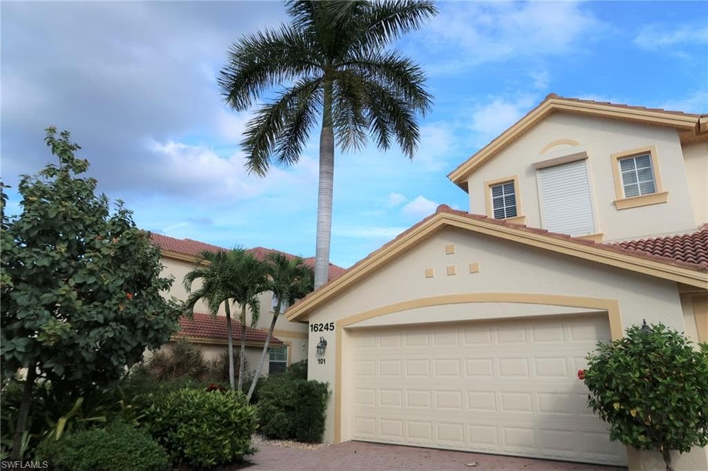 16245 Coco Hammock WAY 101 FORT MYERS, FL 33908