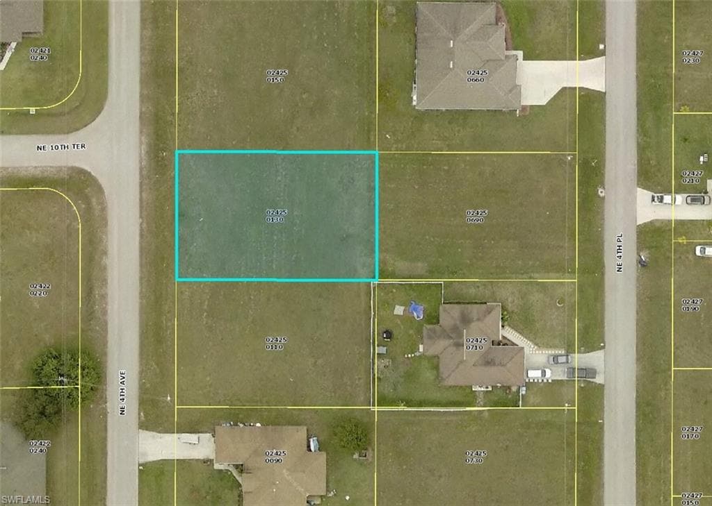 1011 NE 4th AVE CAPE CORAL, FL 33909
