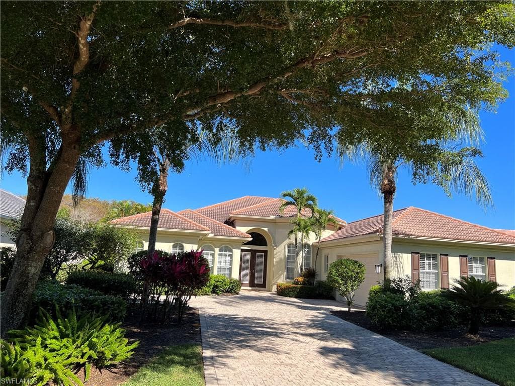9124 Hollow Pine DR ESTERO, FL 34135