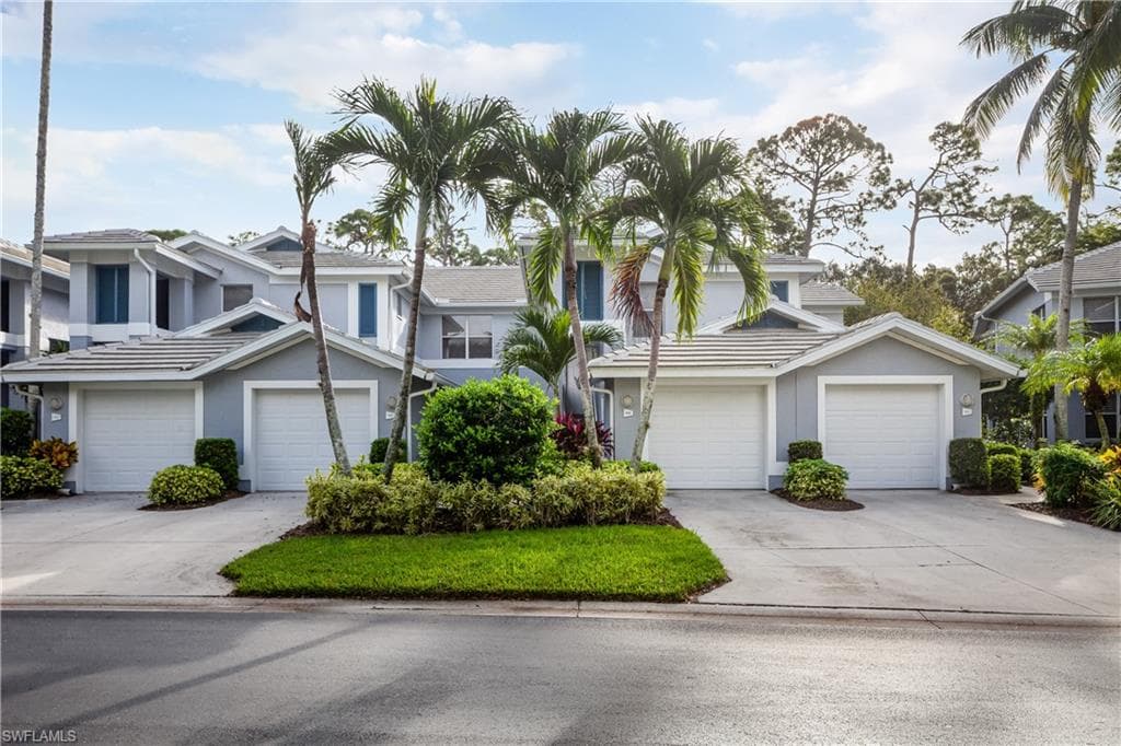 730 Tarpon Cove DR 103 NAPLES, FL 34110