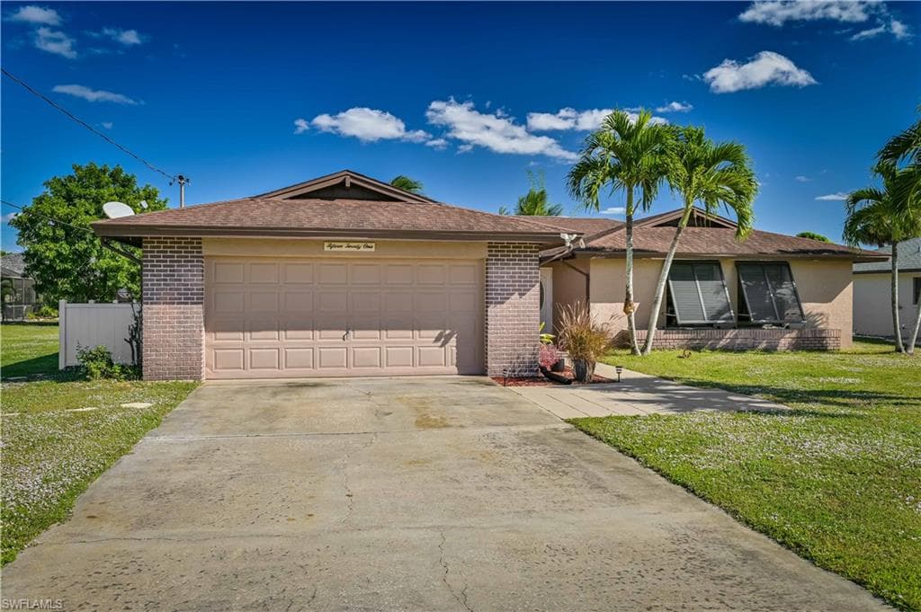 1521 SE 10th PL CAPE CORAL, FL 33990