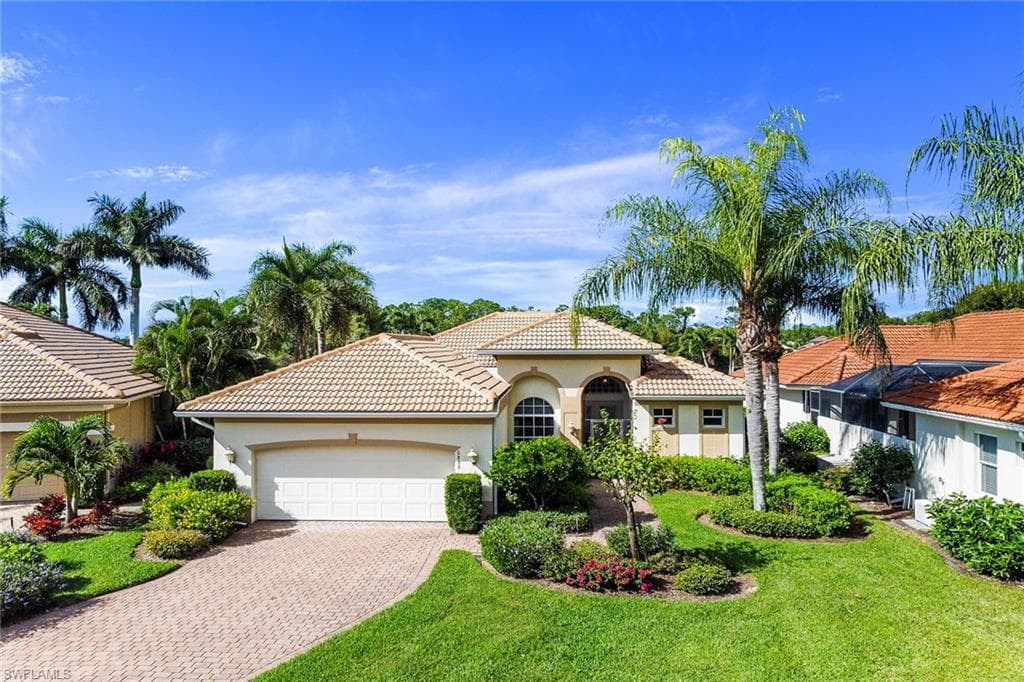 6833 Bent Grass DR NAPLES, FL 34113
