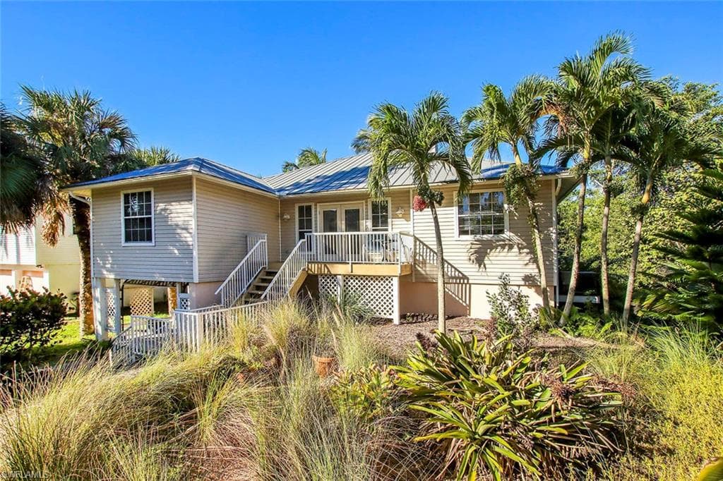 9217 Dimmick DR SANIBEL, FL 33957