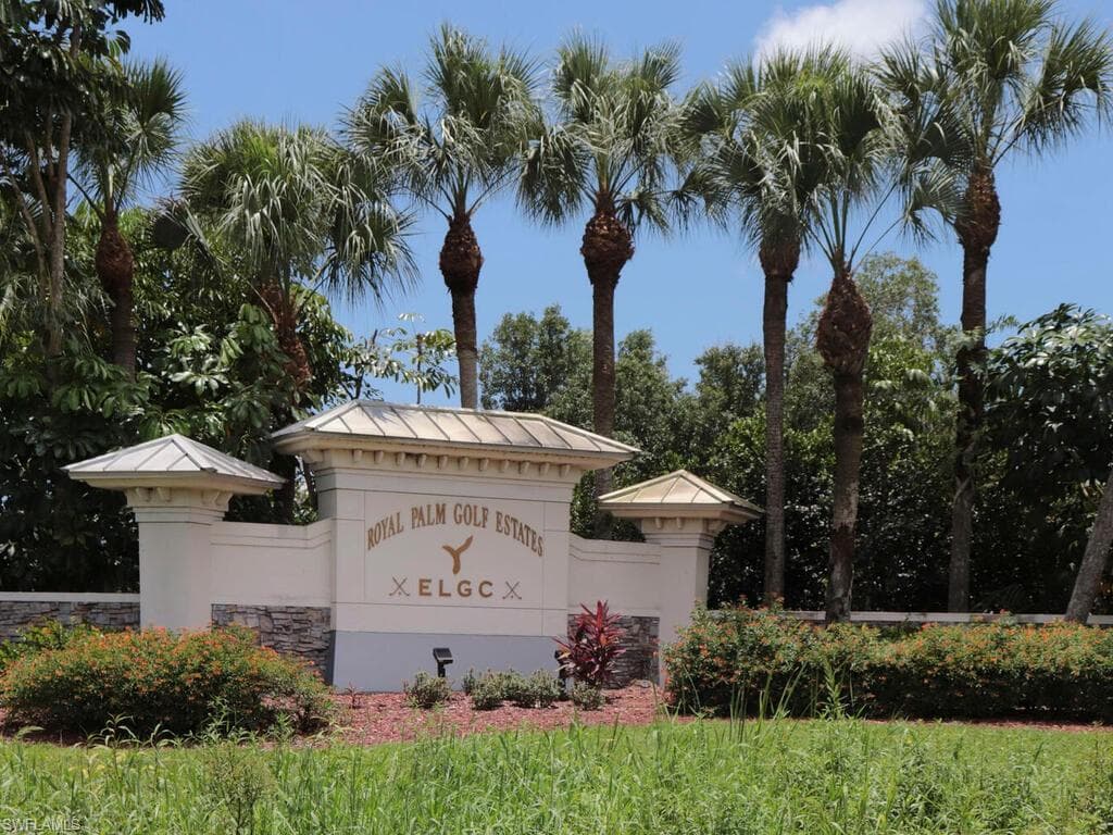 18036 Royal Hammock BLVD NAPLES, FL 34114
