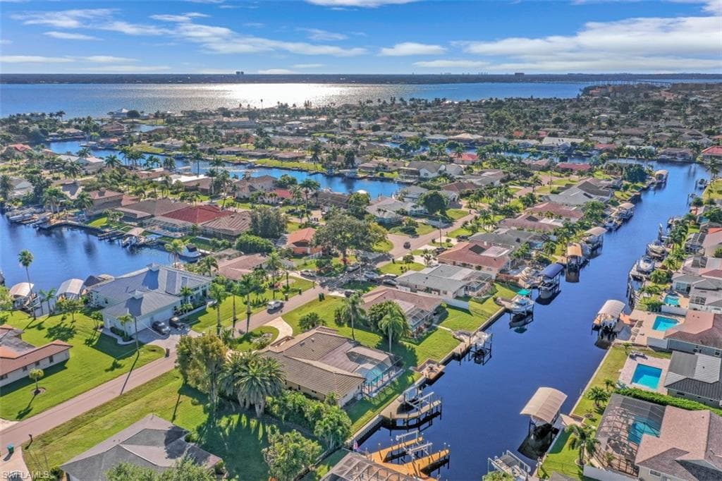 3410 SE 19th PL CAPE CORAL, FL 33904