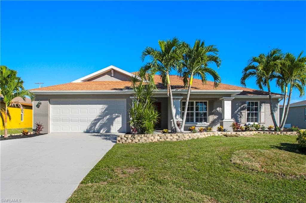 3813 Agualinda BLVD CAPE CORAL, FL 33914