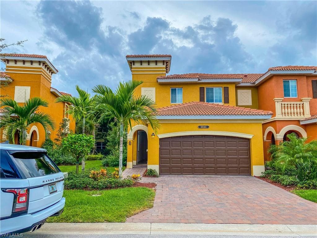 10141 Tin Maple DR 105 ESTERO, FL 33928