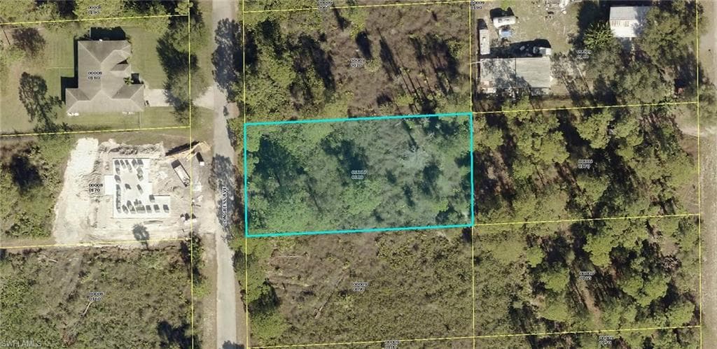 1608 Congress AVE LEHIGH ACRES, FL 33972