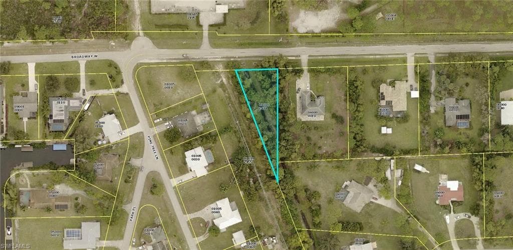 4741 Broadway AVE W ESTERO, FL 33928
