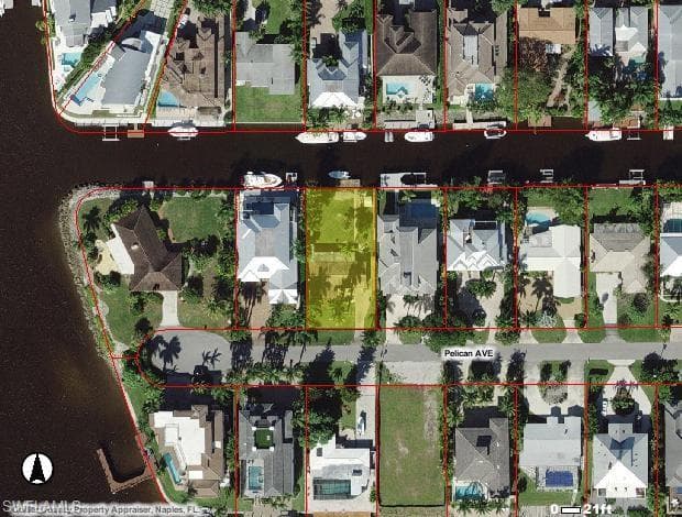 1353 Pelican AVE NAPLES, FL 34102
