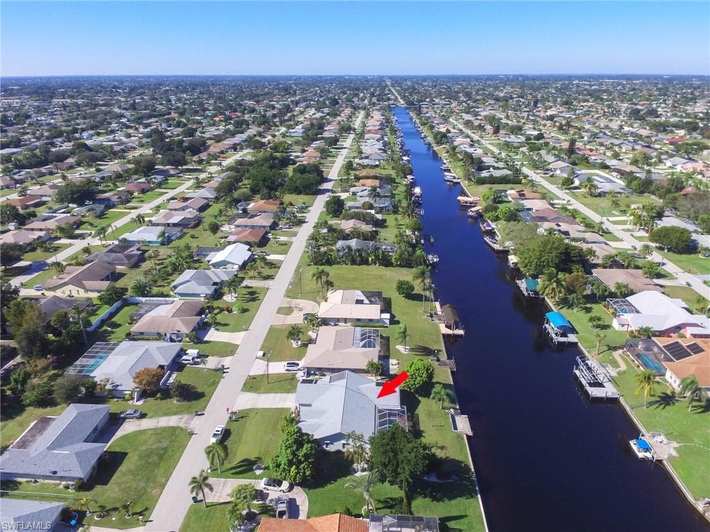 1509 SE 32nd TER CAPE CORAL, FL 33904