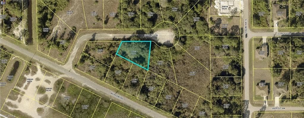 4007 37th ST SW LEHIGH ACRES, FL 33976