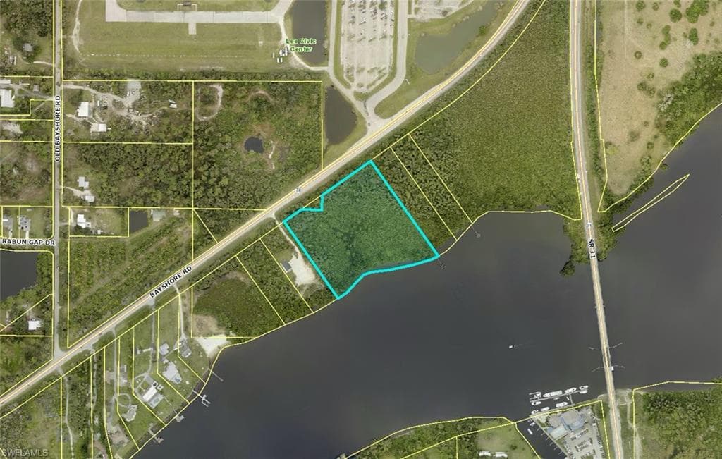 11790 Bayshore RD NORTH FORT MYERS, FL 33917