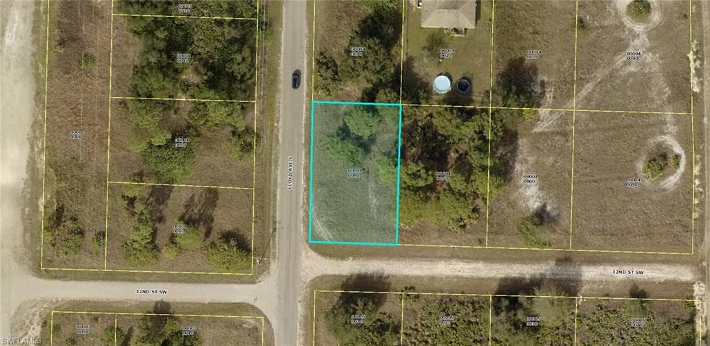 4306 32nd ST SW LEHIGH ACRES, FL 33976