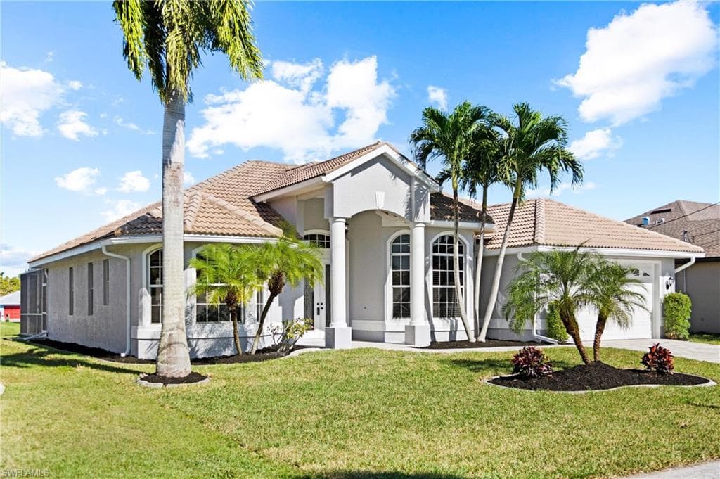 321 SE 31st ST CAPE CORAL, FL 33904