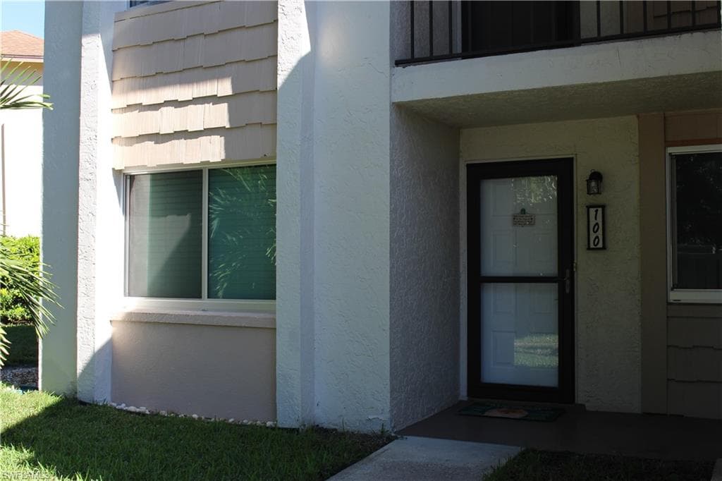13070 White Marsh LN 100 FORT MYERS, FL 33912