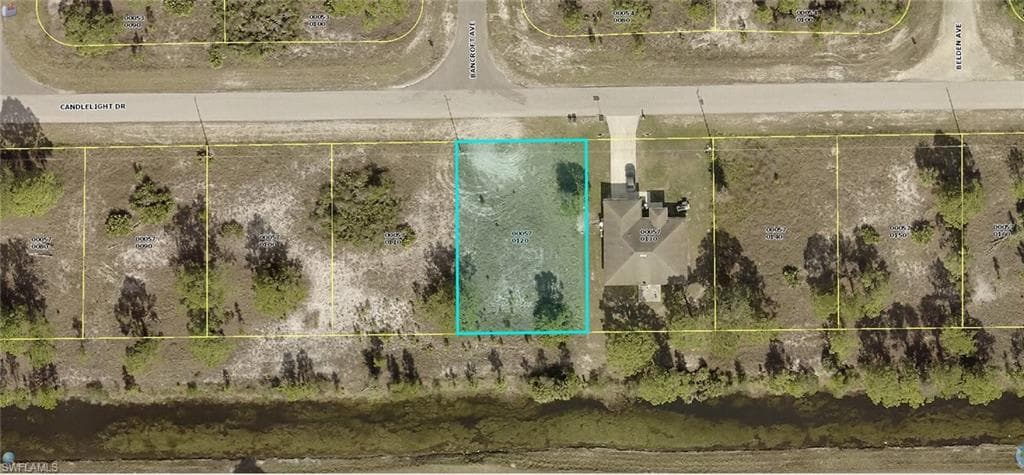 1026 Candlelight DR LEHIGH ACRES, FL 33974