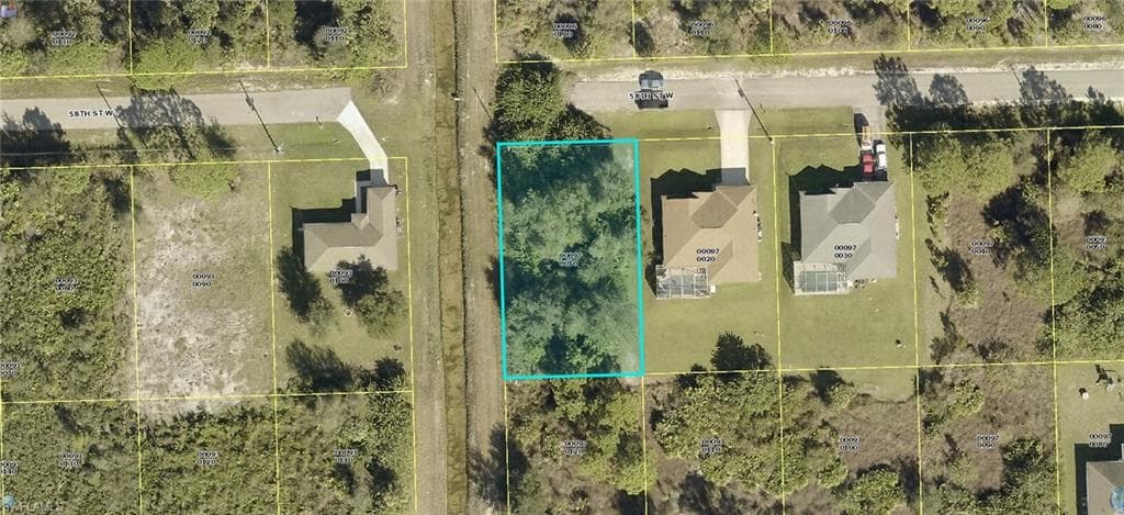 3211 58th ST W LEHIGH ACRES, FL 33971