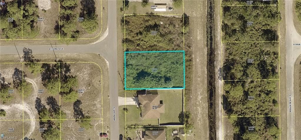 1021 Mark AVE S LEHIGH ACRES, FL 33974