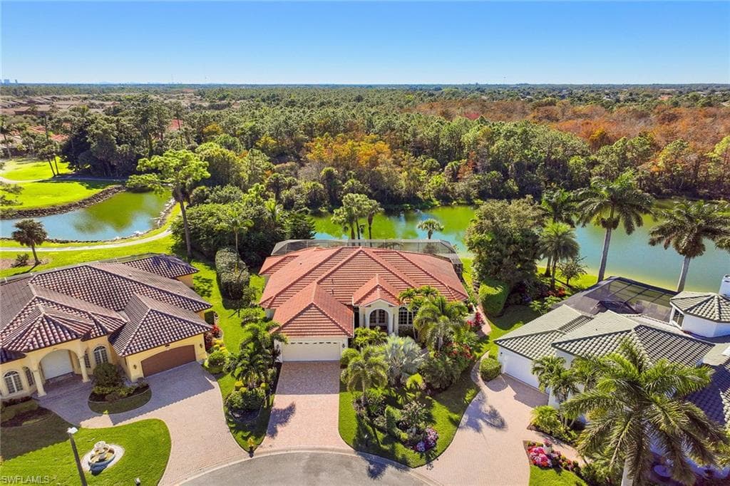 7021 Kiwi PL NAPLES, FL 34113