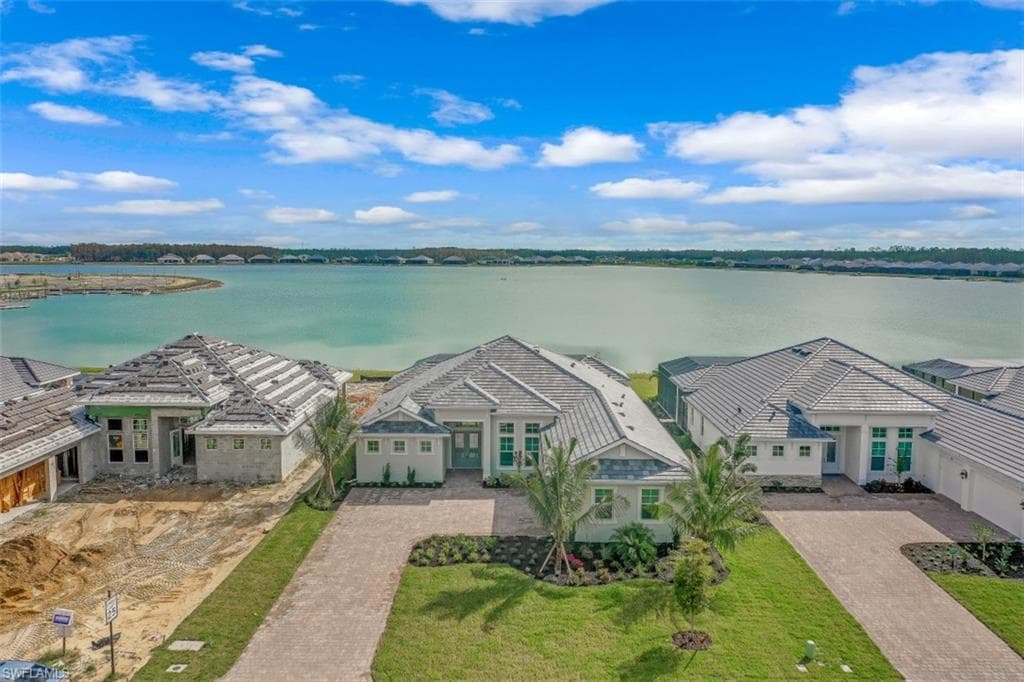 18645 Wildblue BLVD FORT MYERS, FL 33913