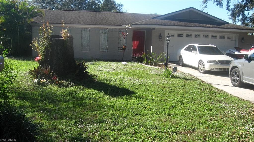 319 Fifth AVE LEHIGH ACRES, FL 33936