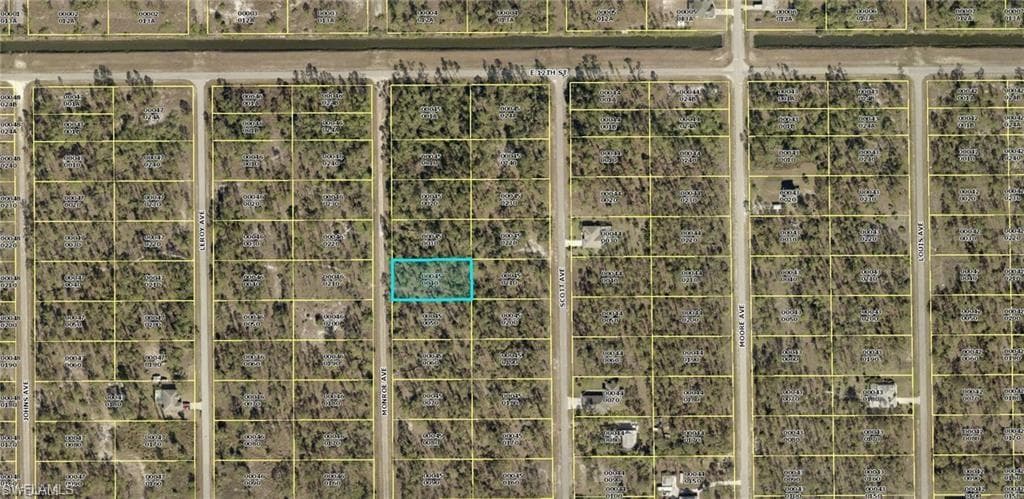 1116 Monroe AVE LEHIGH ACRES, FL 33972