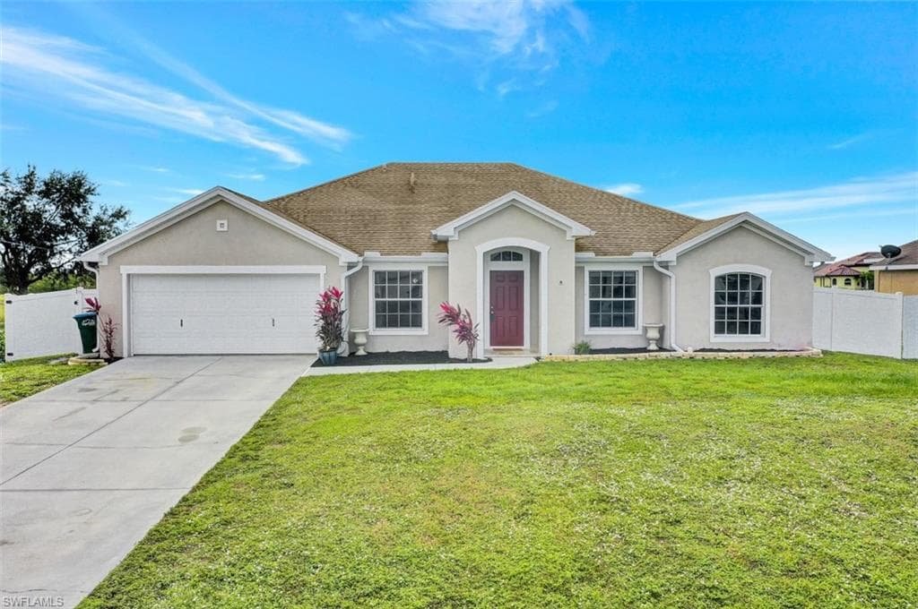 1720 NW 9th TER CAPE CORAL, FL 33993