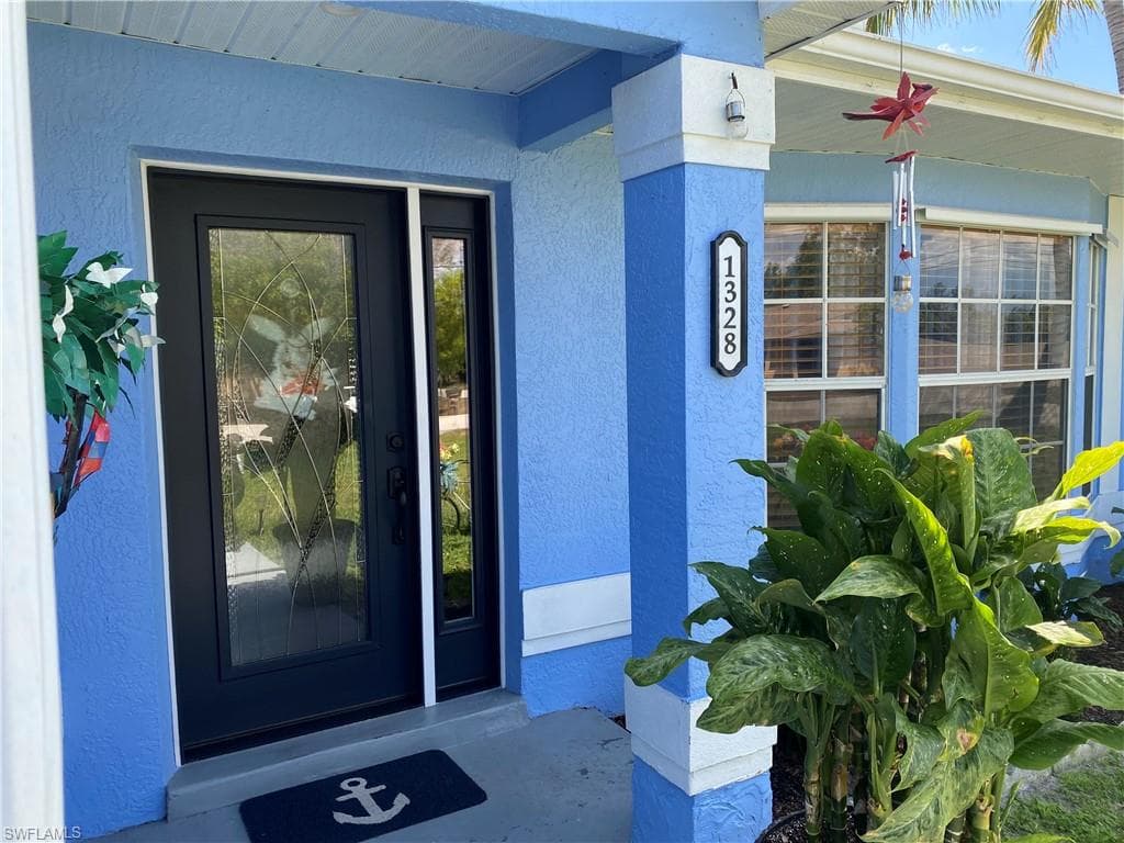 1328 SW 25th ST CAPE CORAL, FL 33914
