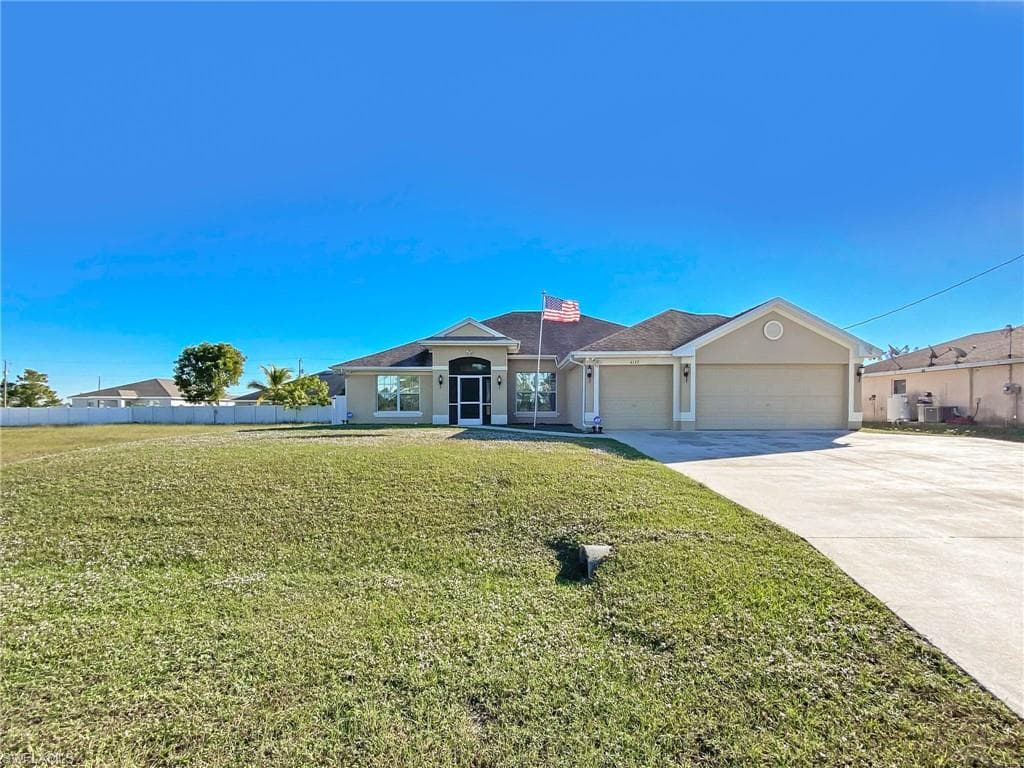 4137 Andalusia BLVD CAPE CORAL, FL 33909