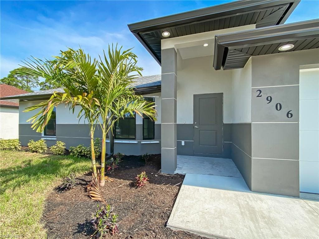 3915 NW 39th LN CAPE CORAL, FL 33993