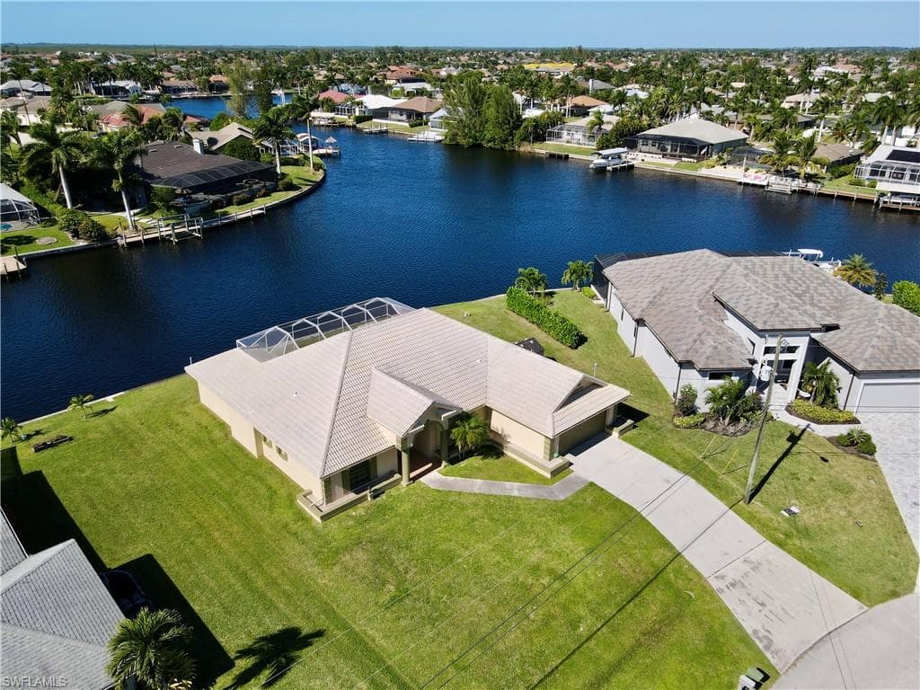 4504 SW 22nd PL CAPE CORAL, FL 33914