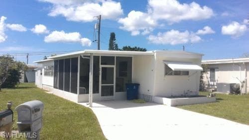 26135 Princess LN BONITA SPRINGS, FL 34135